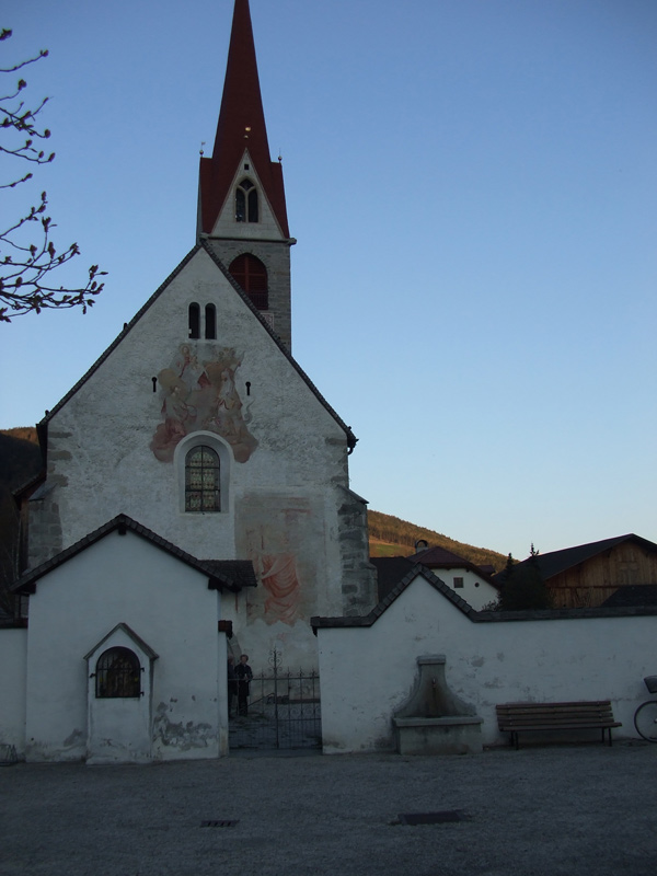 62. La chiesa