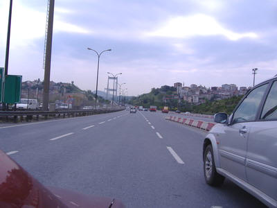 28 . Il ponte sul Bosforo